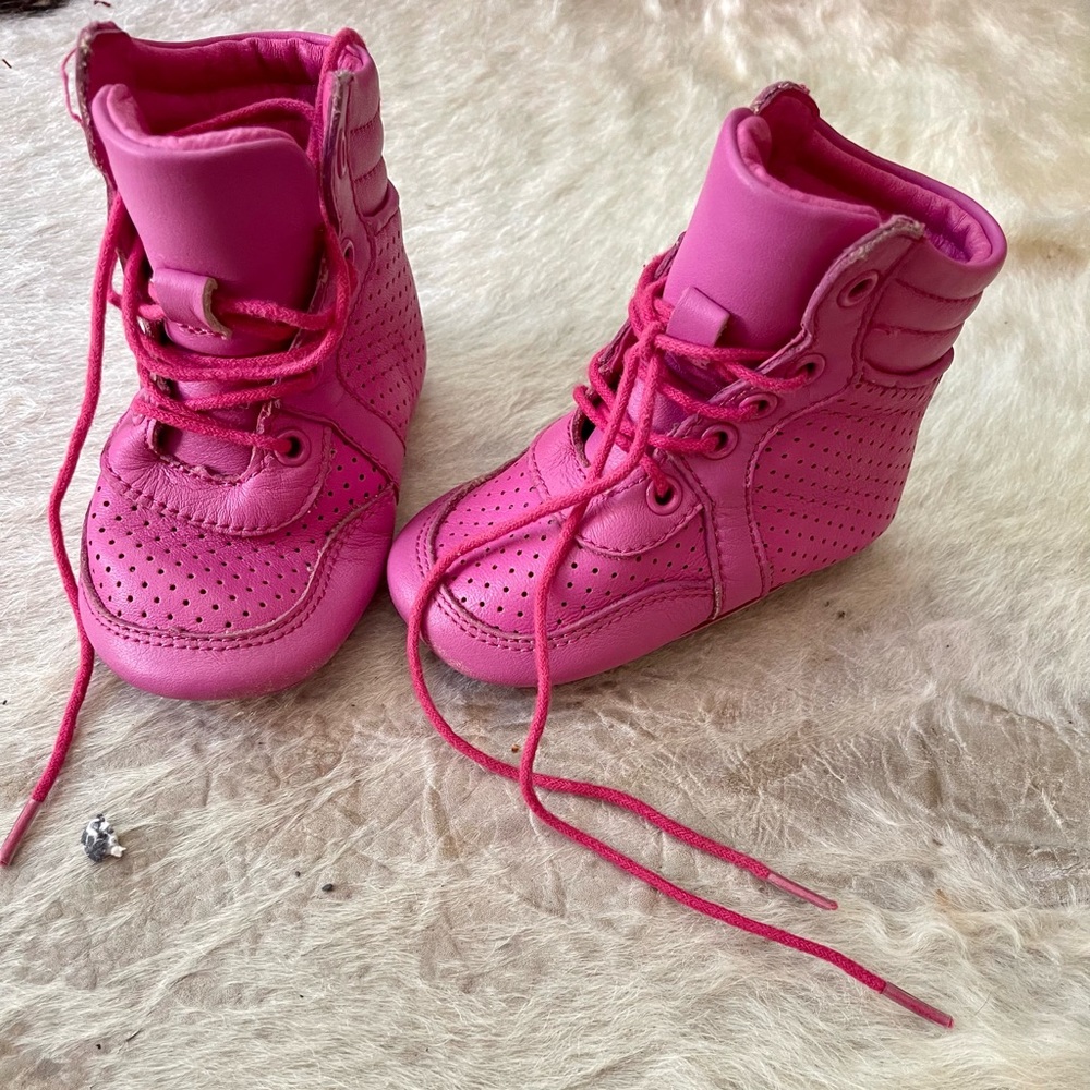 Recc New York leather baby shoes